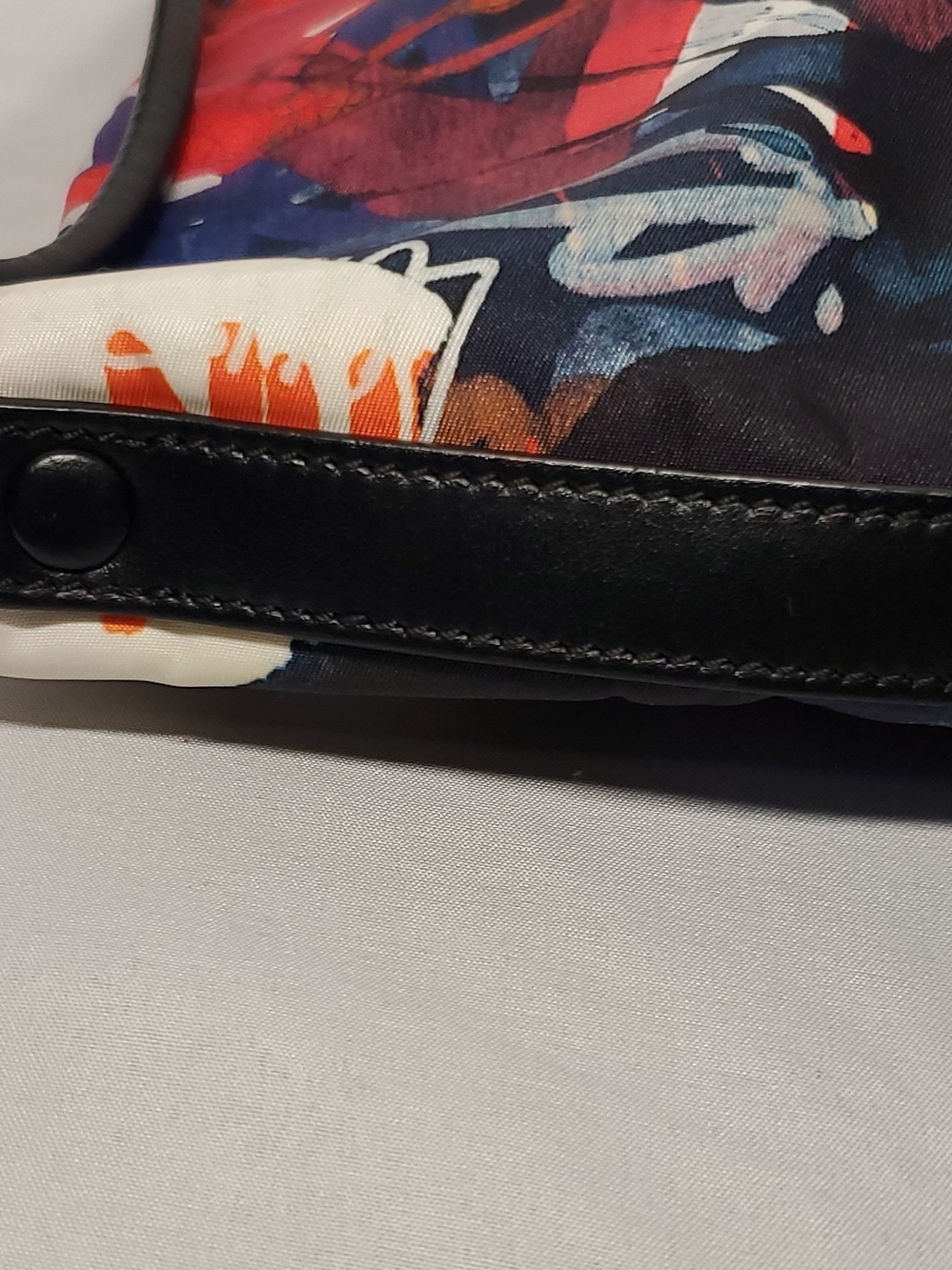 Authentic Christian Louboutin Nylon KalouPouch Clutch Bag Graffiti - Picture 8 of 16
